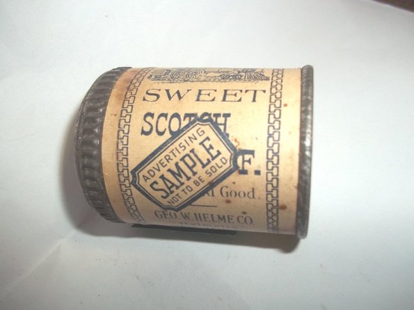 Railroad Mills Sweet Scotch Snuff 2